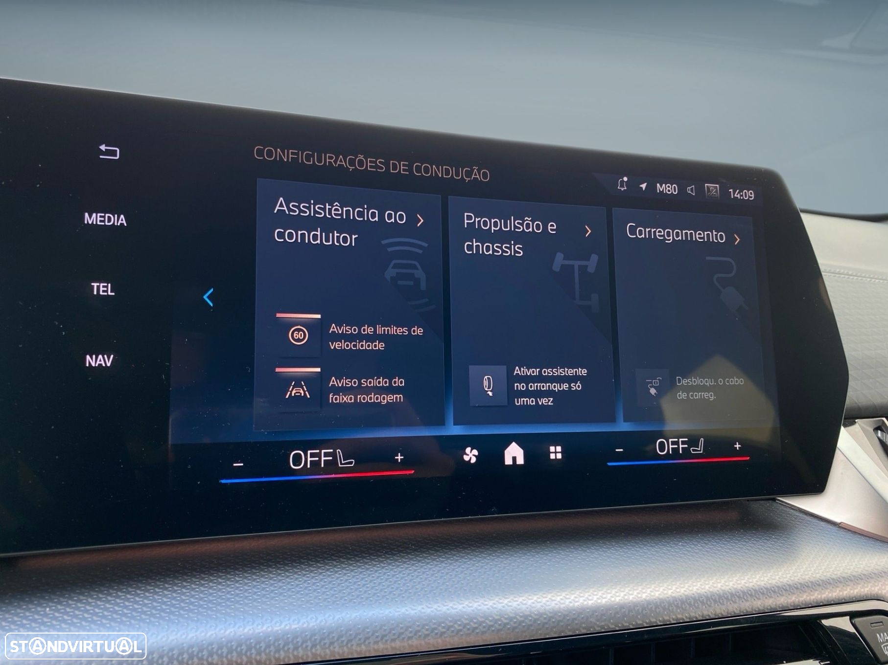 BMW iX2 eDrive20 Pack Desportivo M - 13