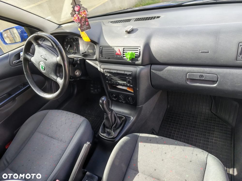 Skoda Octavia - 8