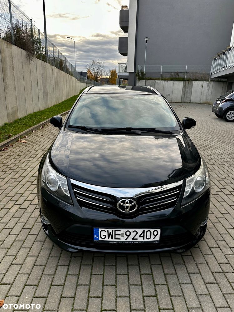Toyota Avensis Combi 2.0 D-4D - 3