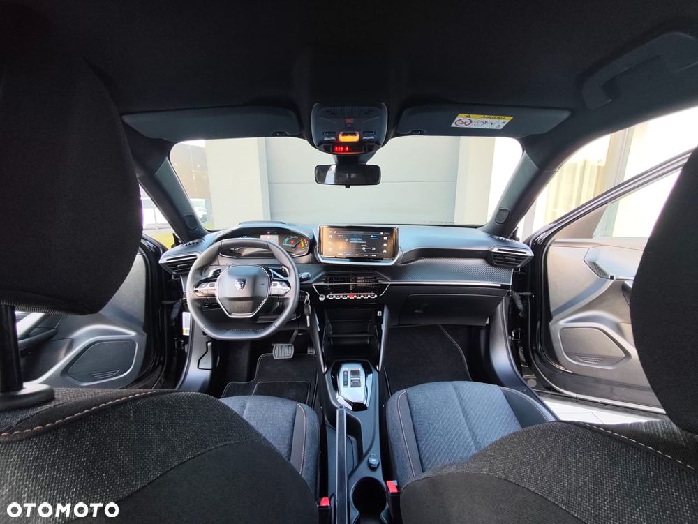 Peugeot 2008 PureTech mHEV Style e-DCS6 - 23