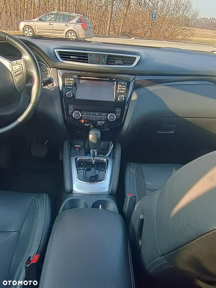 Nissan Qashqai 1.6 DCi Xtronic TEKNA - 13