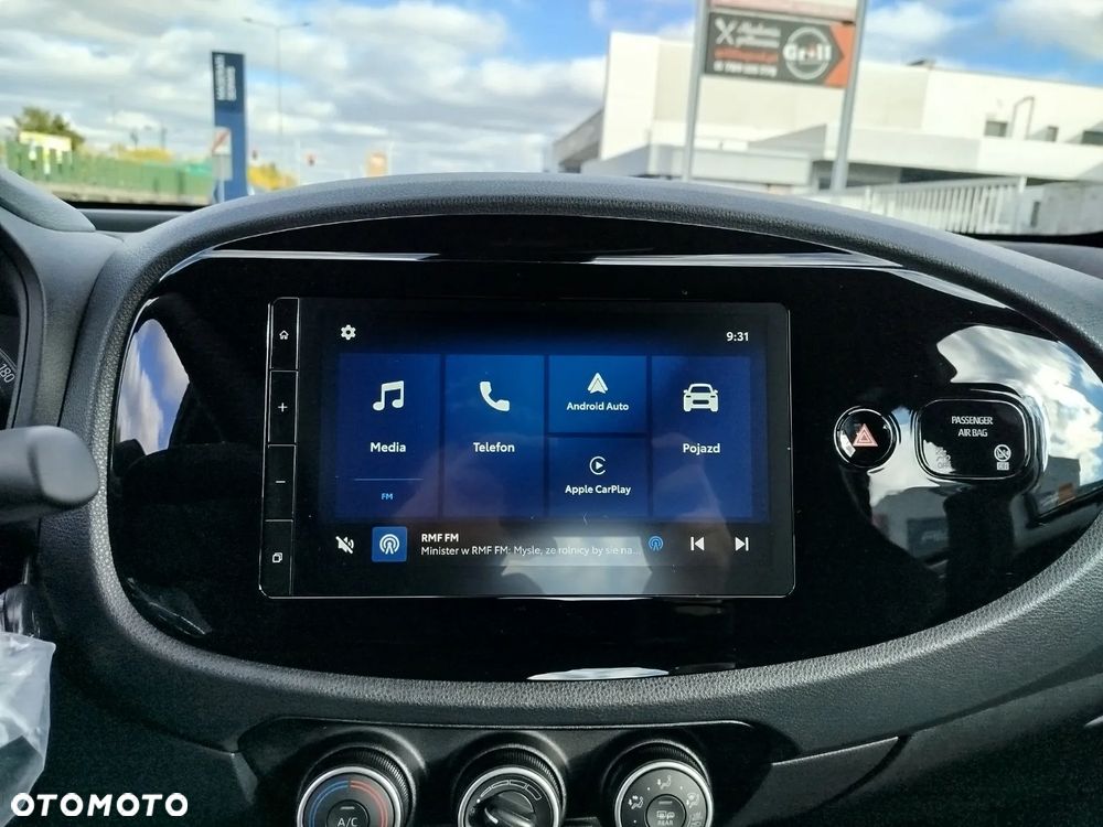 Toyota Aygo X 1.0 VVT-i Comfort CVT - 12