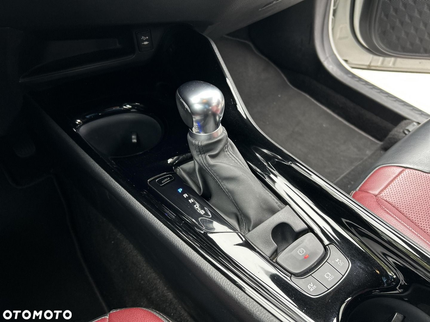 Toyota C-HR 1.8 Hybrid Selection - 16