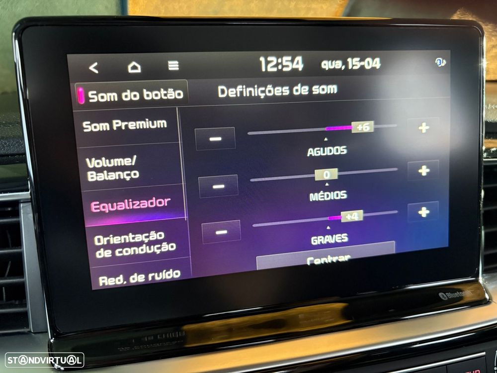 Kia Ceed SW 1.6 CRDi TX+SRF - 38