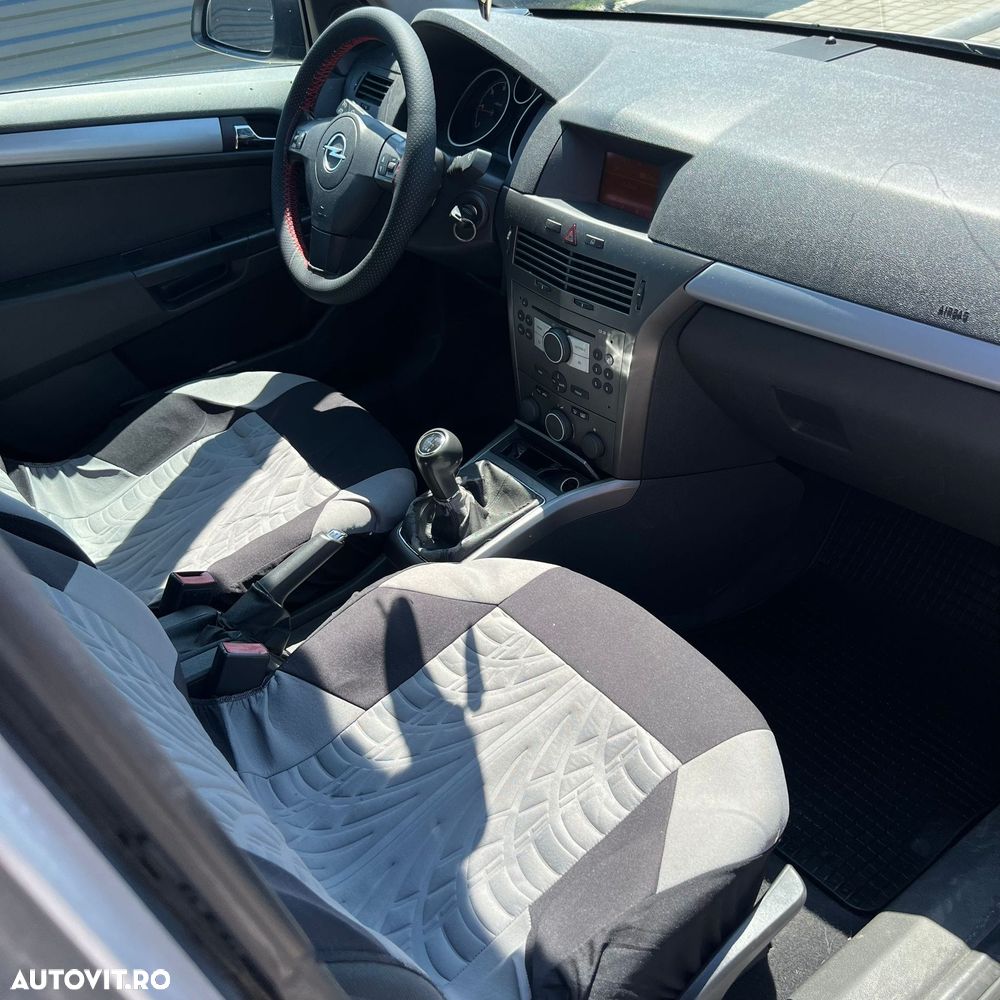 Opel Astra 1.9 CDTI Enjoy - 4