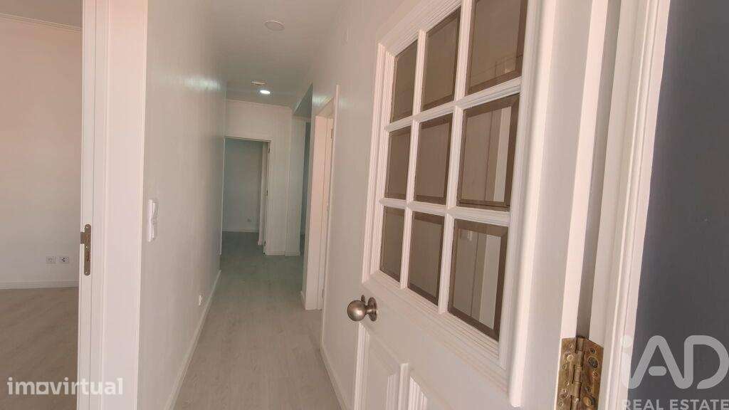 Andar de moradia T2 em Funchal (São Pedro) de 105 m2 - Grande imagem: 4/24