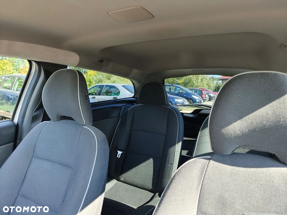 Volvo C30 1.6D - 18