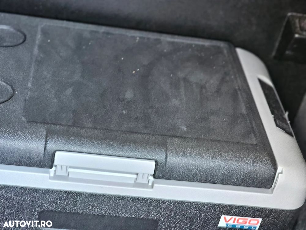 Mercedes-Benz Sprinter - 12