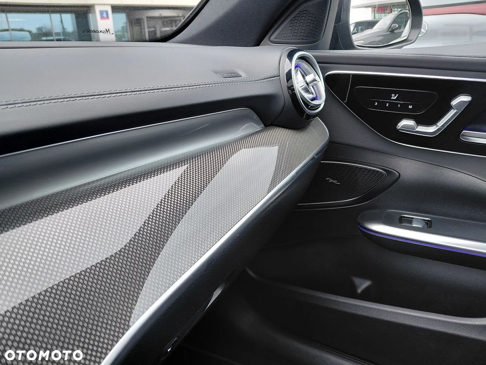 Mercedes-Benz Klasa C 220 d 9G-TRONIC AMG Line - 23