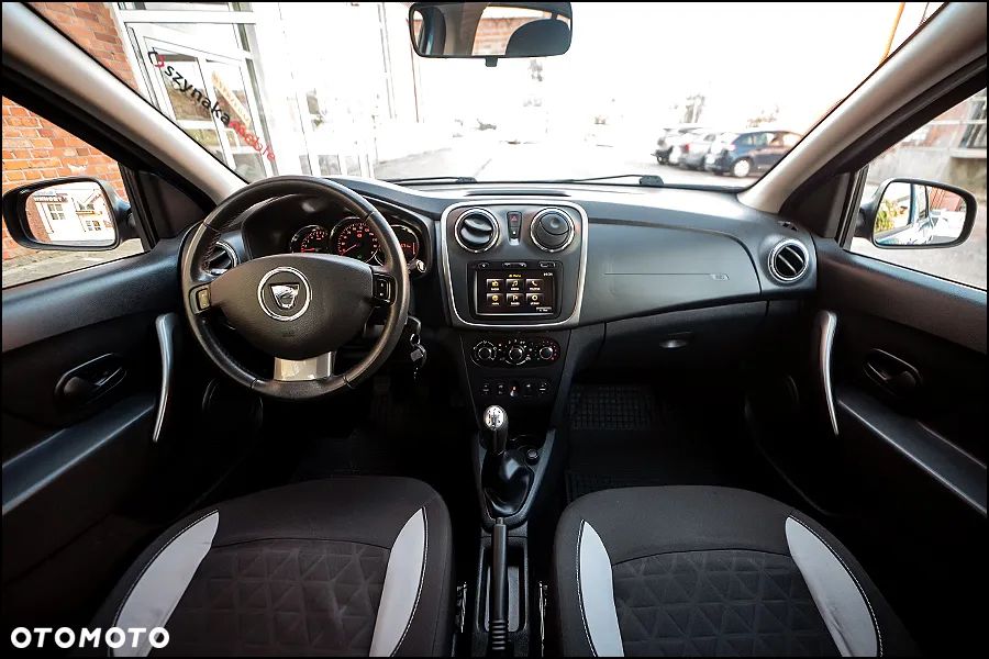 Dacia Sandero Stepway - 16