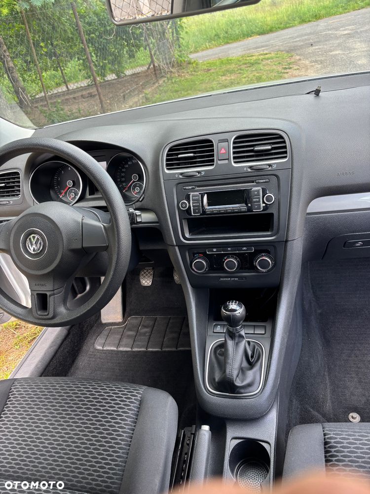 Volkswagen Golf - 12
