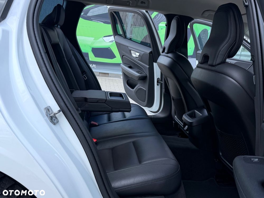 Volvo V60 B3 B Geartronic Momentum Pro - 27