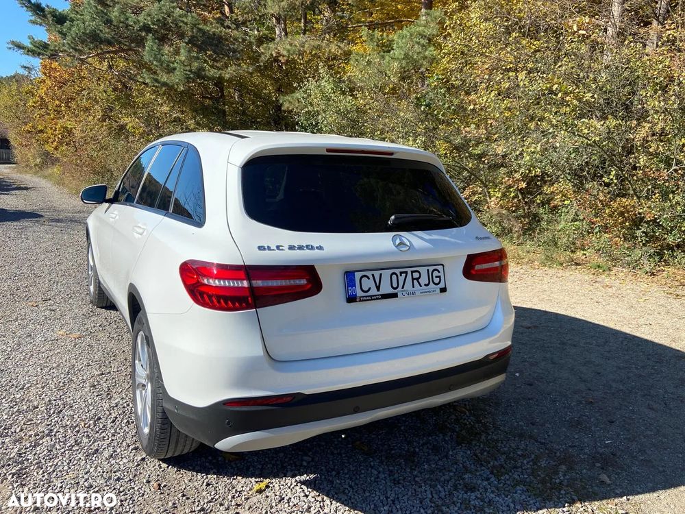 Mercedes-Benz GLC - 16