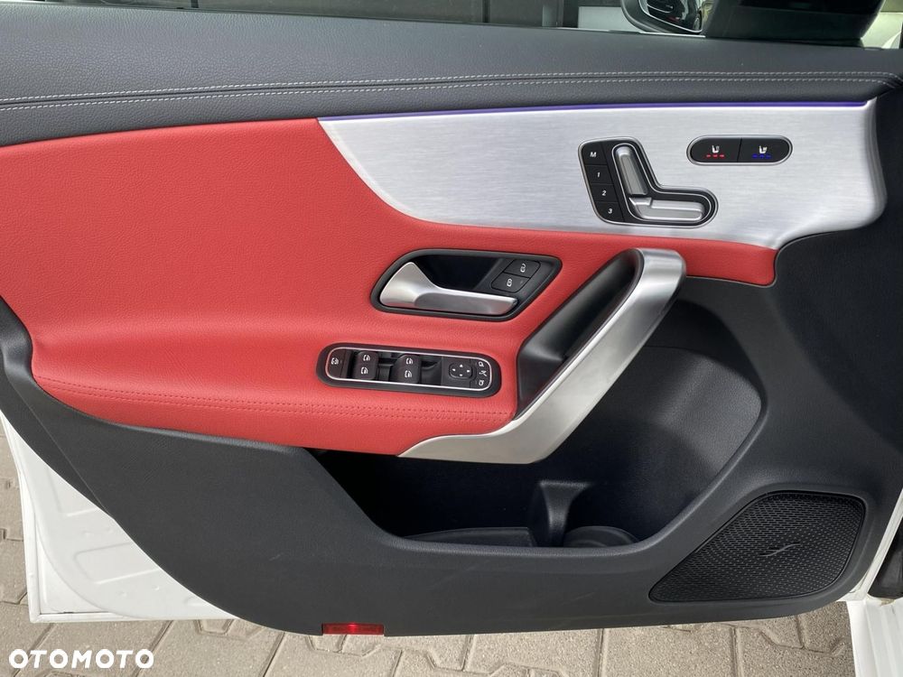 Mercedes-Benz Klasa A 200 AMG Line 7G-DCT - 10