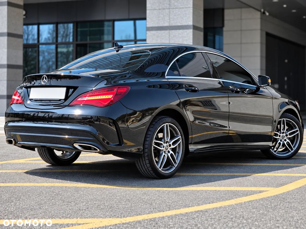 Mercedes-Benz CLA - 5