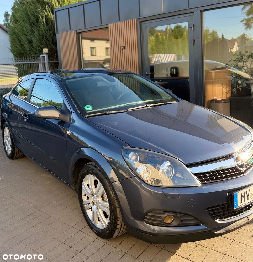 Opel Astra 1.6 Edition 111 Jahre - 30