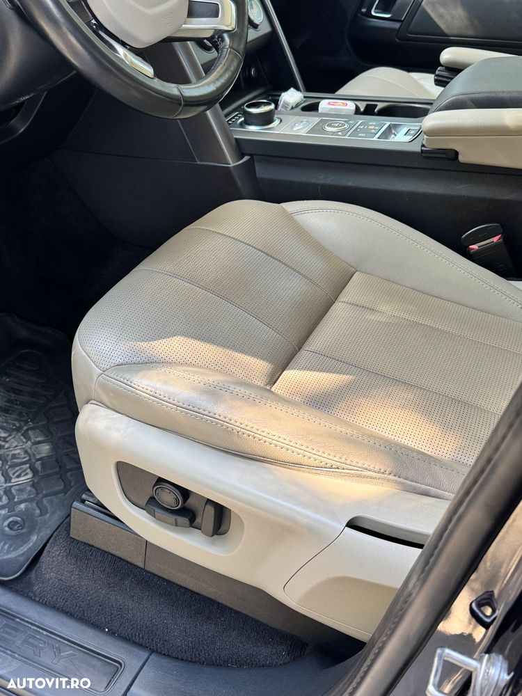 Land Rover Discovery 3.0 L SD6 Landmark Edition - 26