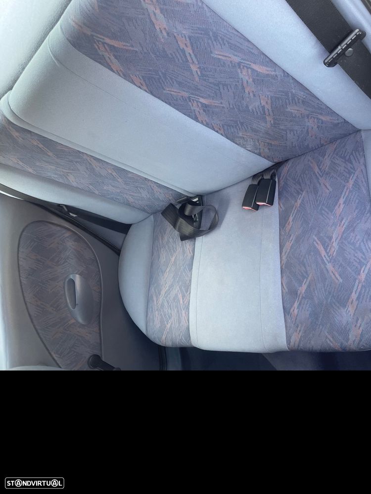 Ford Fiesta 1.25 Techno - 11