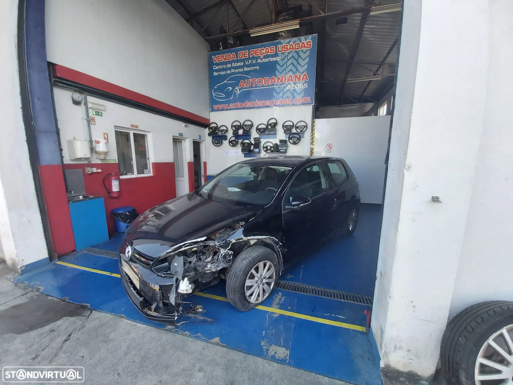 Volkswagen Golf VI 1.6 TDI de 2008 ás peças. - 1