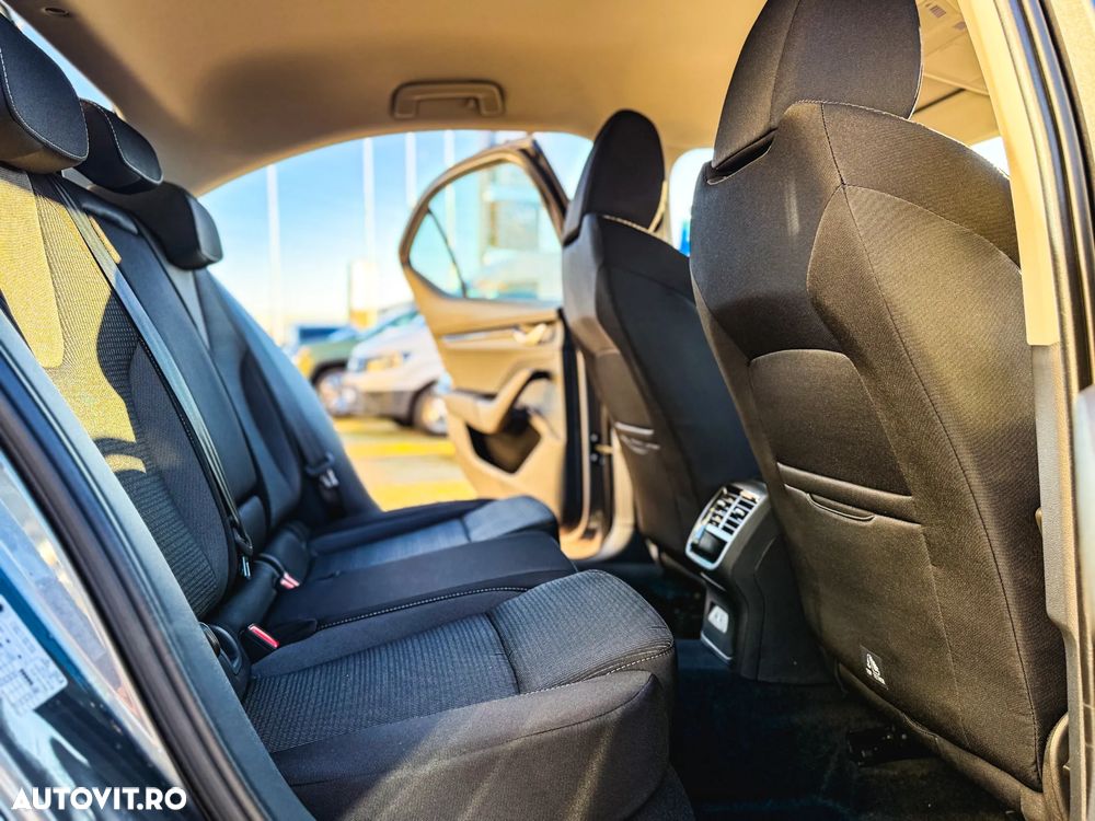 Skoda Octavia 2.0 TDI 150 CP DSG Selection - 22