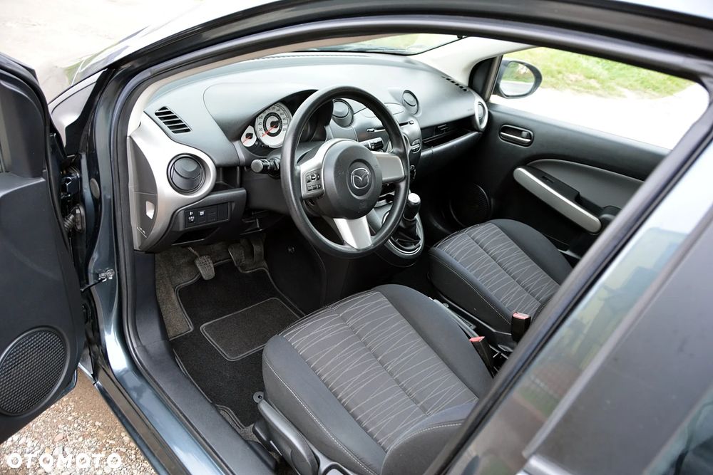 Mazda 2 1.3 MZR Active - 6