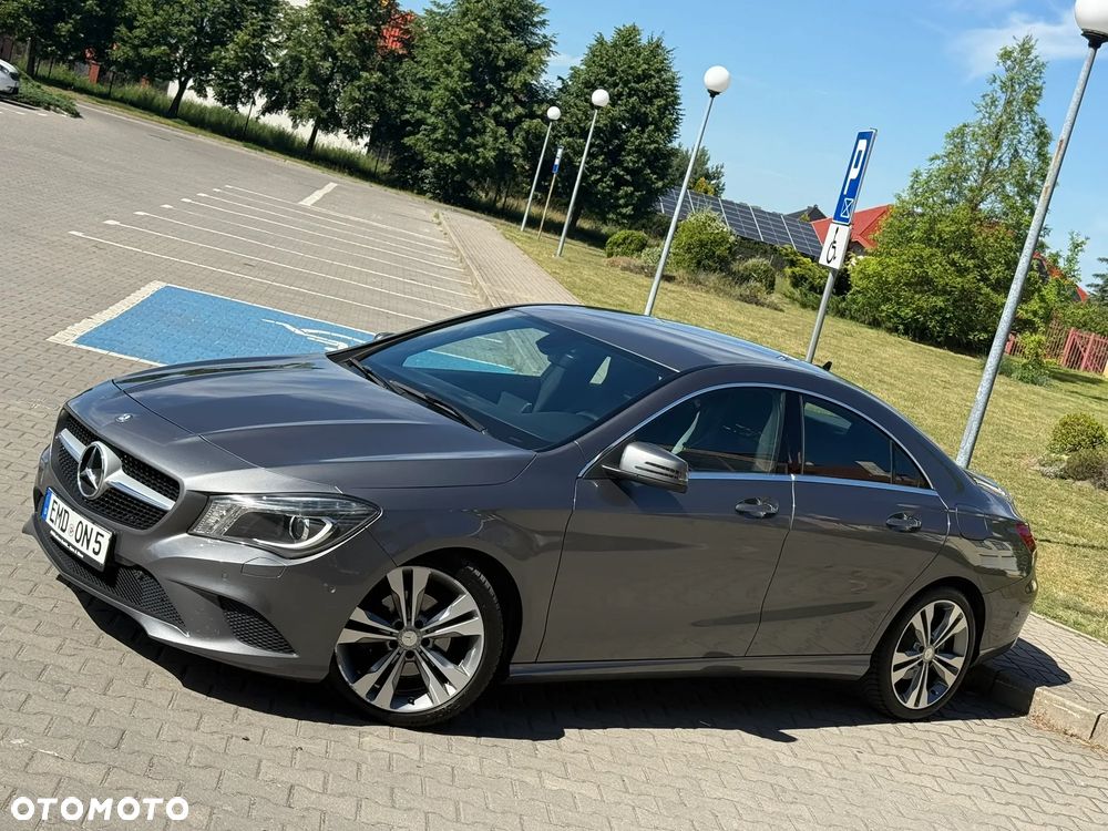 Mercedes-Benz CLA 180 BlueEffICIENCY Edition - 13