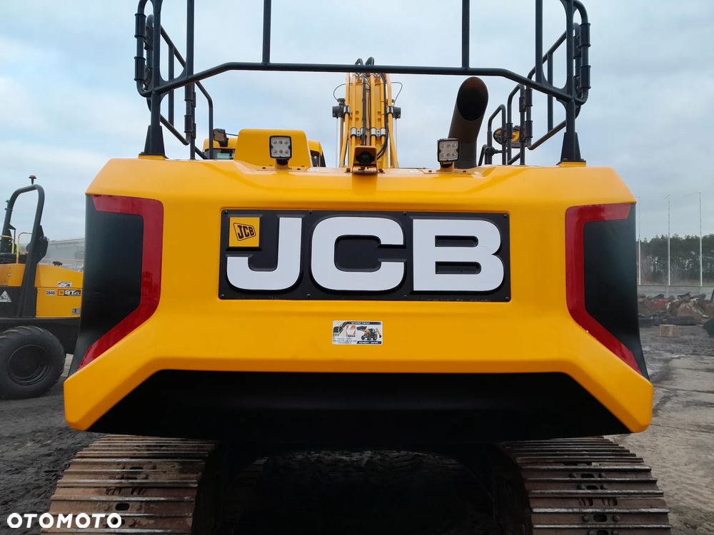 JCB 220x js220 - 12