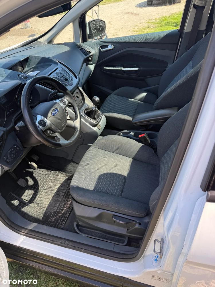 Ford C-MAX - 4
