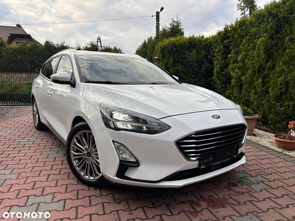 Ford Focus 1.5 EcoBlue STart-Stopp-System TITANIUM - 2