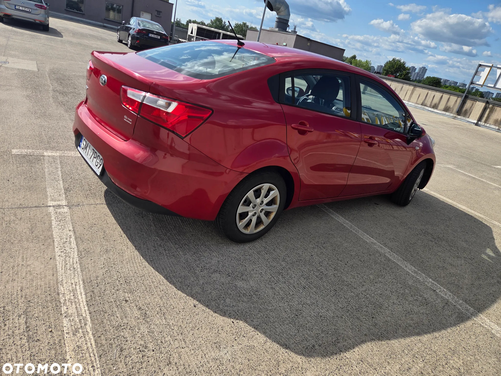 Kia Rio - 10