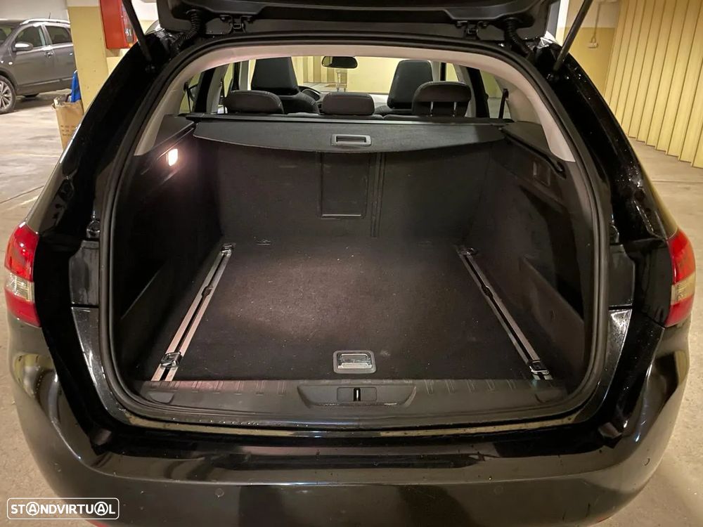 Peugeot 308 SW 1.6 BlueHDi Style - 4
