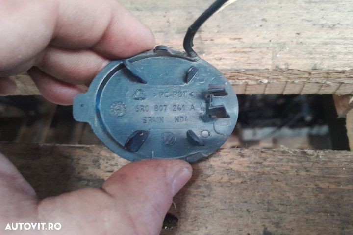 Capac cui tractare bara fata 6R0807241A 6R0807241A Volkswagen VW Polo - 2