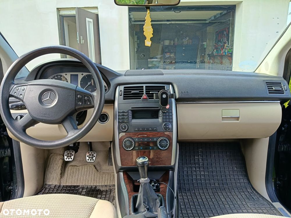 Mercedes-Benz Klasa B 200 CDI - 7