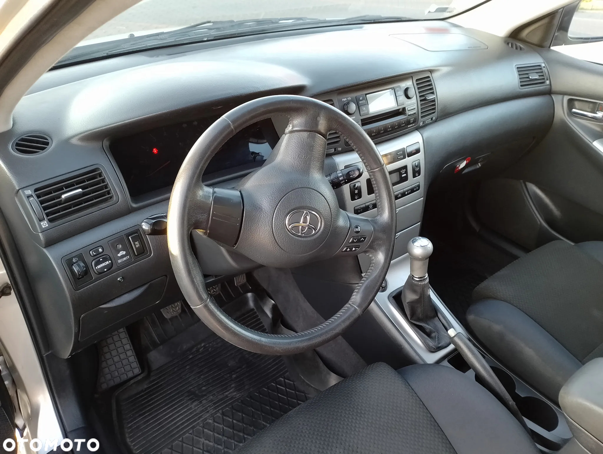 Toyota Corolla 1.4 D-4D Combi Sol - 6