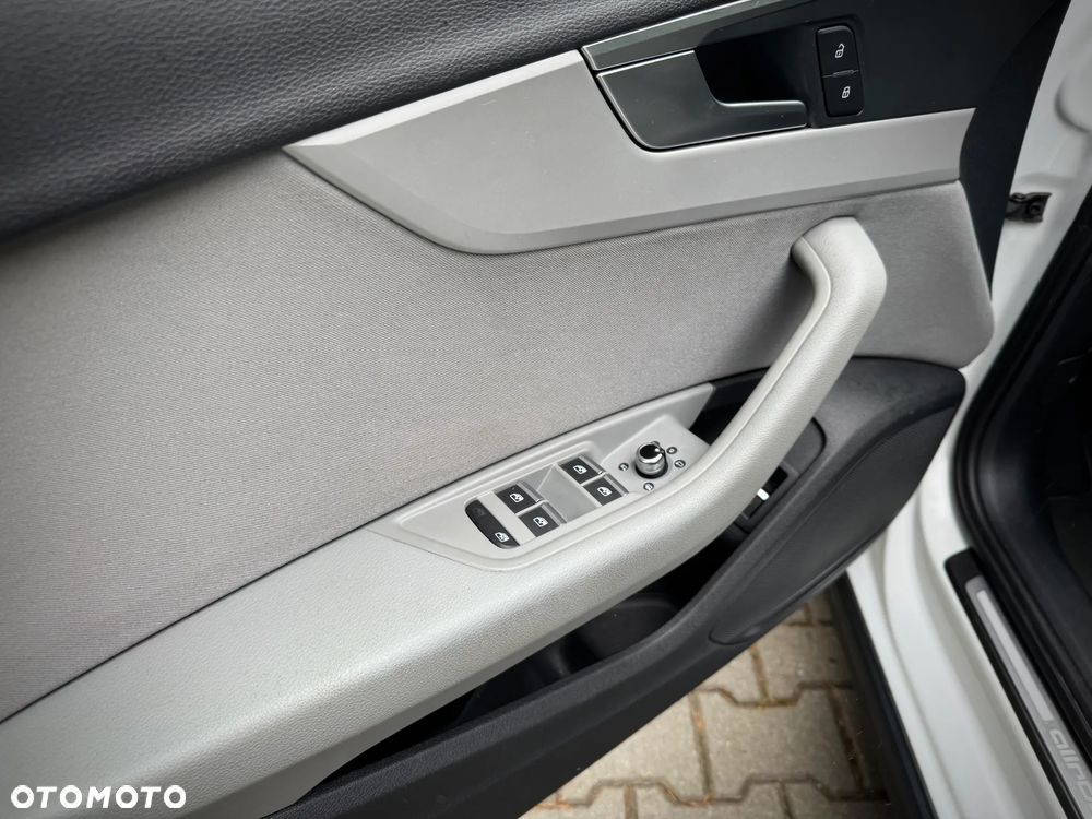 Audi A4 Allroad quattro 40 TDI S tronic - 11