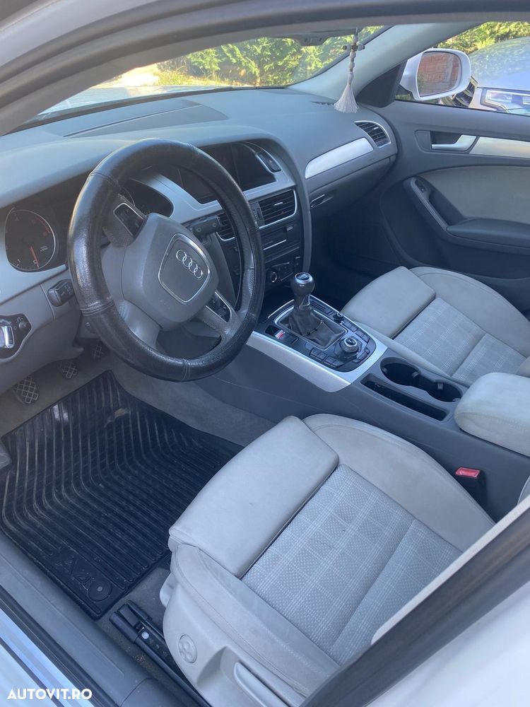 Audi A4 Limuzina 2.0 TDI B8 - 7