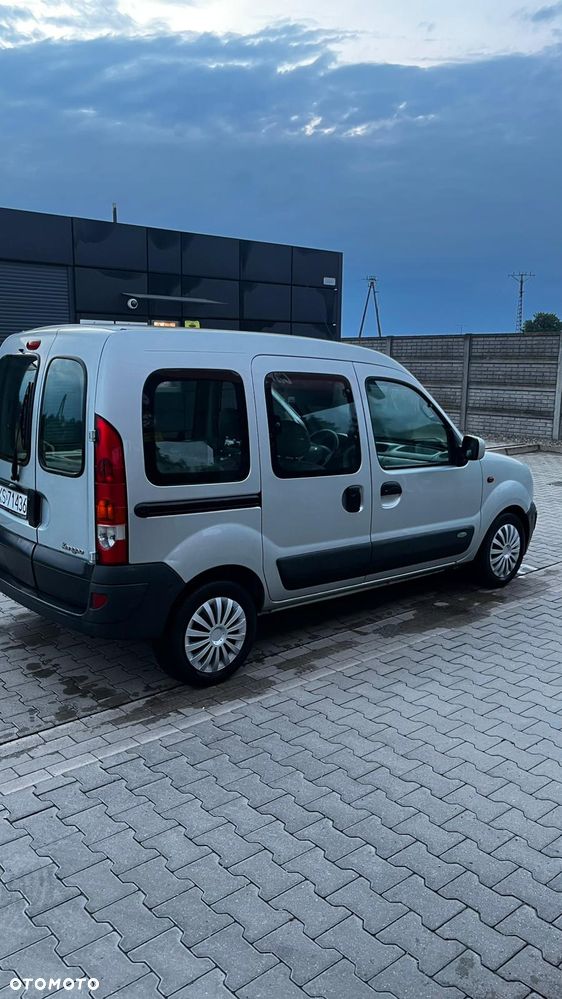 Renault Kangoo 1.2 16V Campus - 9