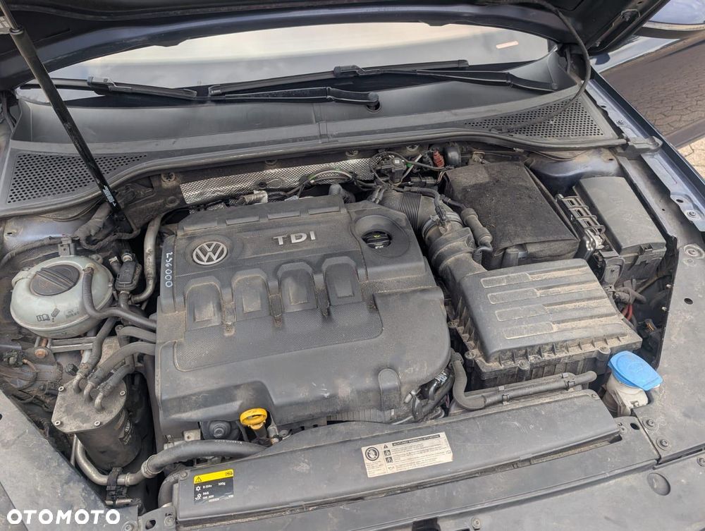 Volkswagen Passat 2.0 TDI (BlueMotion Technology) Comfortline - 10