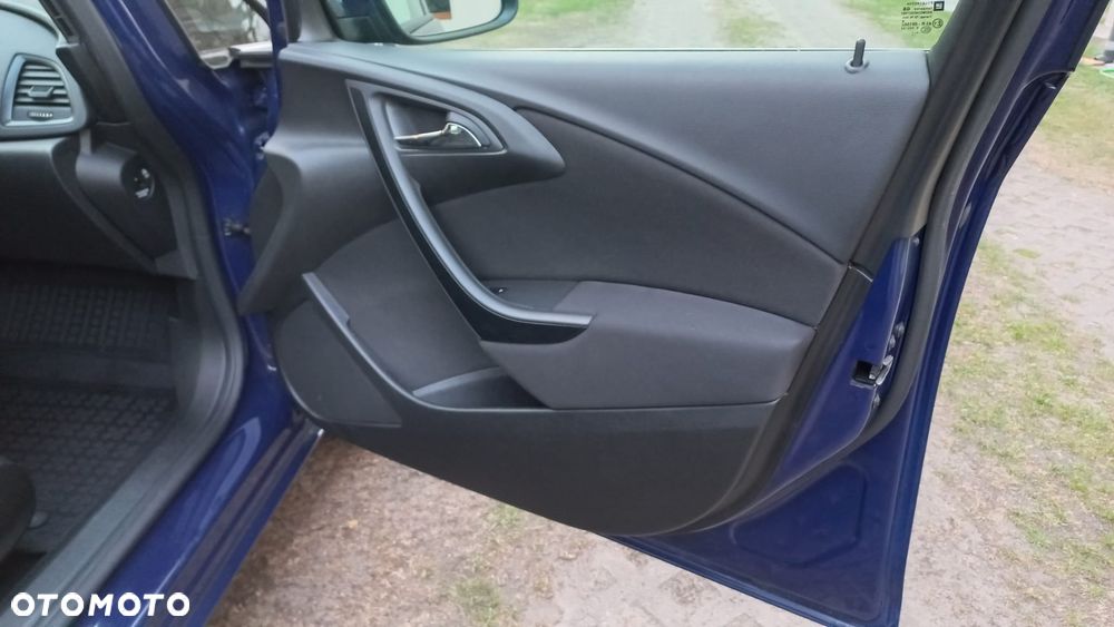 Opel Astra 1.6 CDTI Essentia - 15