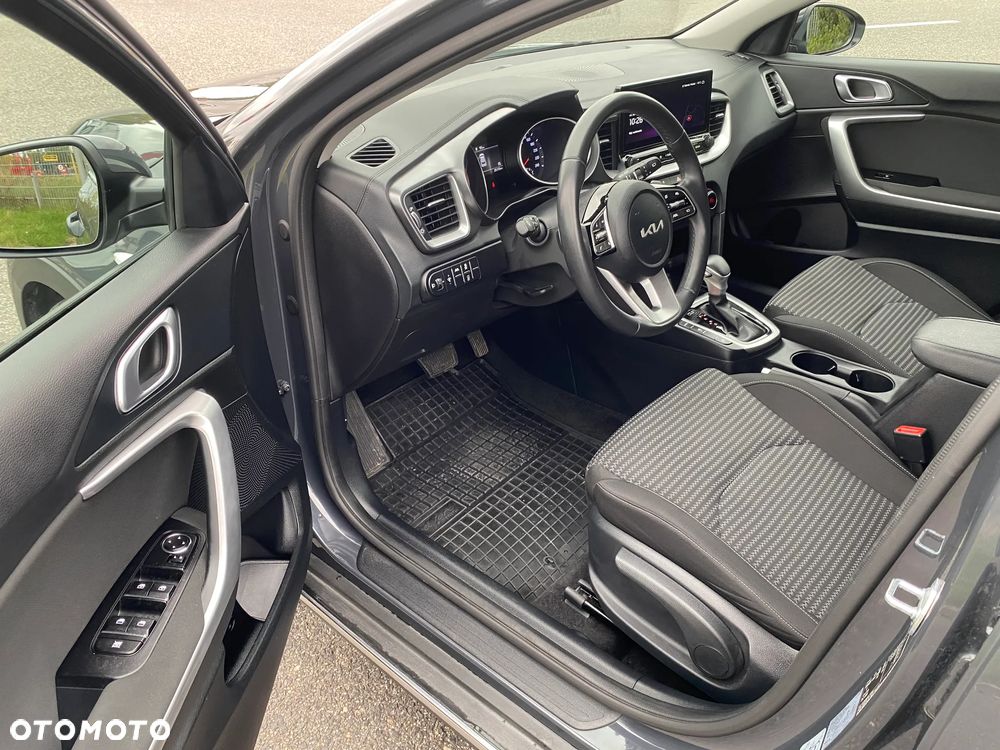 Kia XCeed - 6