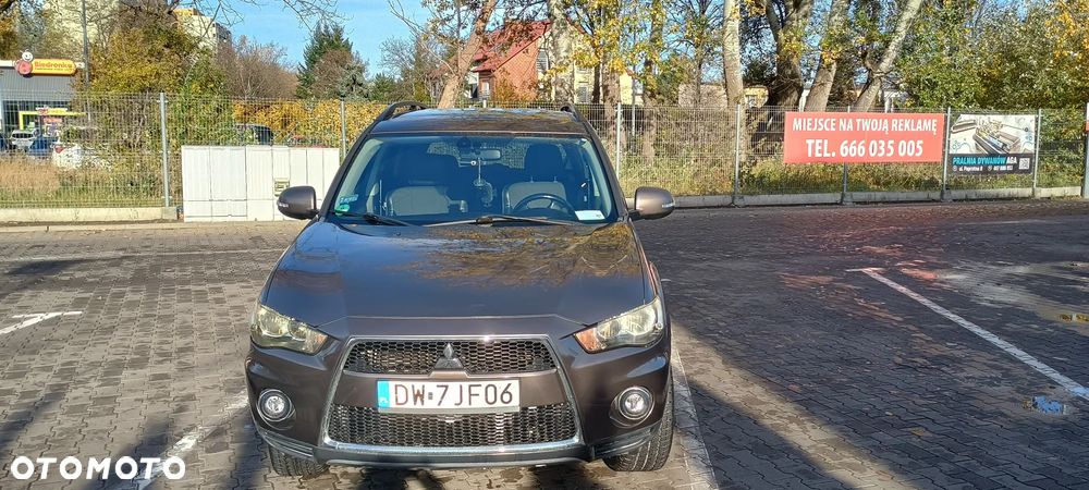 Mitsubishi Outlander 2.2 DID Intense EU5 - 2