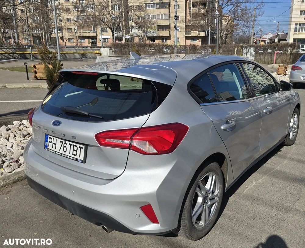 Ford Focus 1.0 EcoBoost Titanium - 10