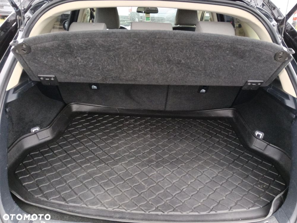 Lexus NX 300h Elite 2WD - 13