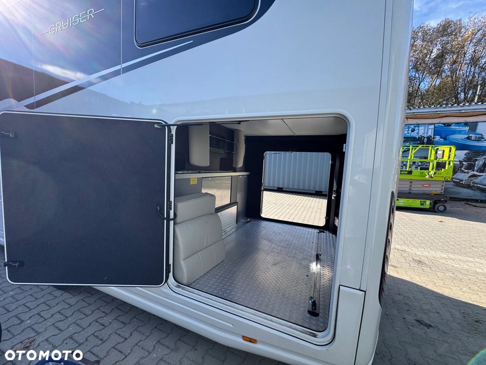 Concorde Cruiser 950 LSRA - 18