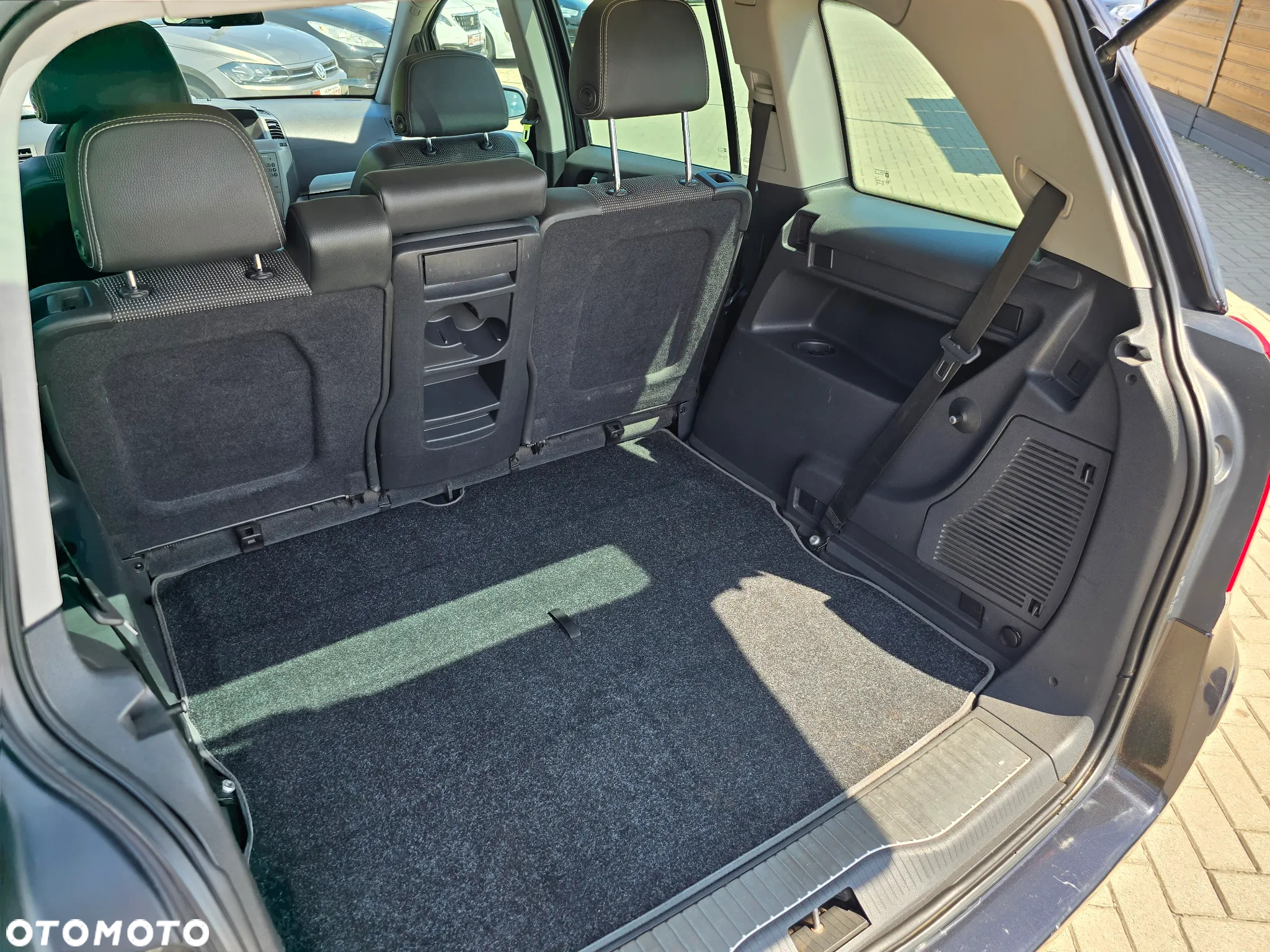 Opel Zafira - 18