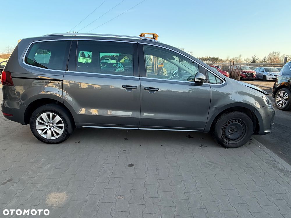 Volkswagen Sharan 2.0 TDI DSG (BlueMotion Technology) Highline - 5