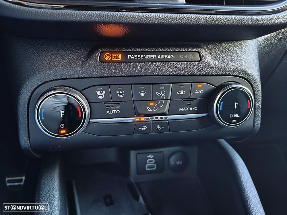 Ford Kuga 1.5 EcoBoost ST-Line - 20