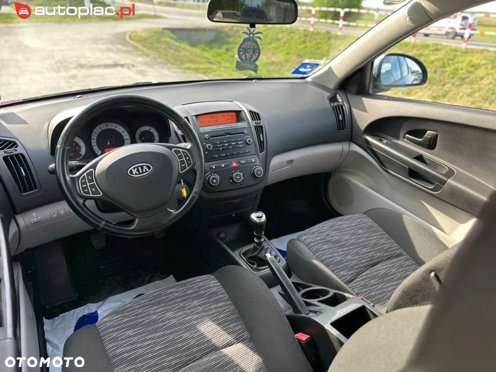 Kia Ceed 2010