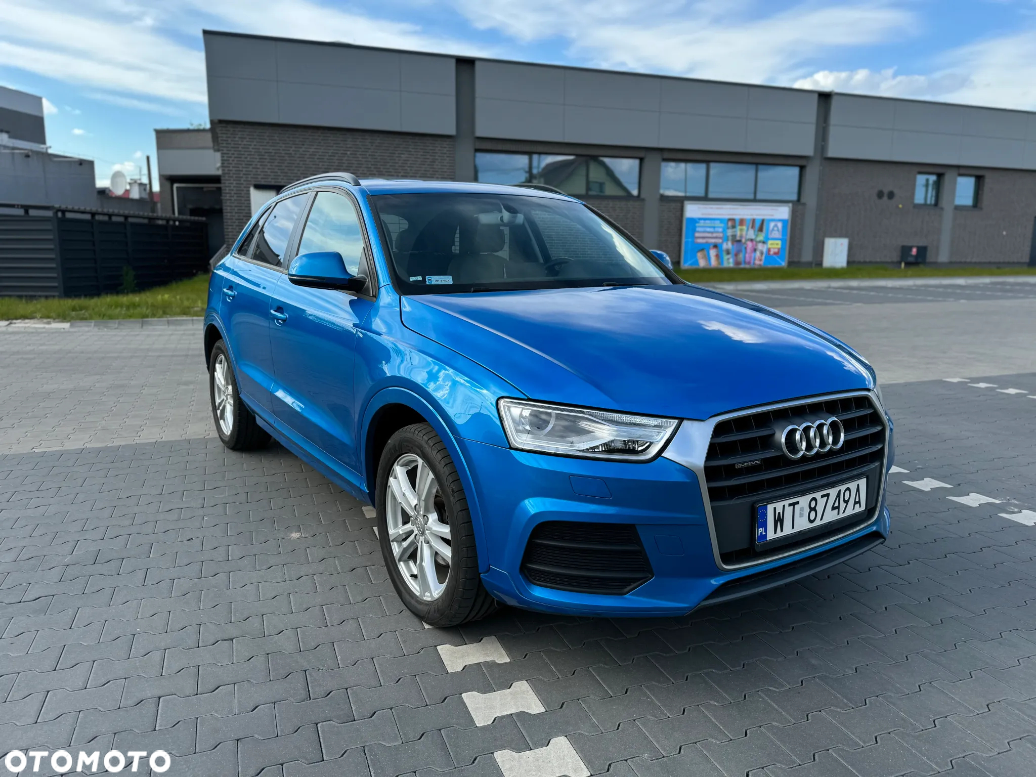 Audi Q3 2.0 TFSI quattro S tronic sport - 2
