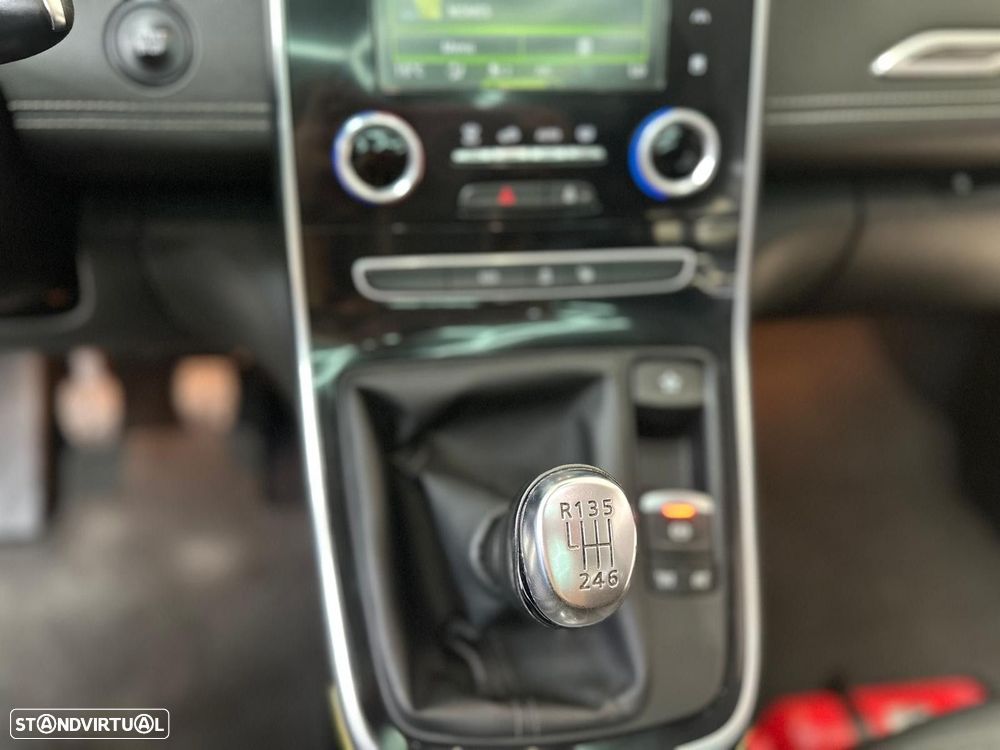 Renault Grand Scénic 1.5 dCi Bose Edition SS - 31